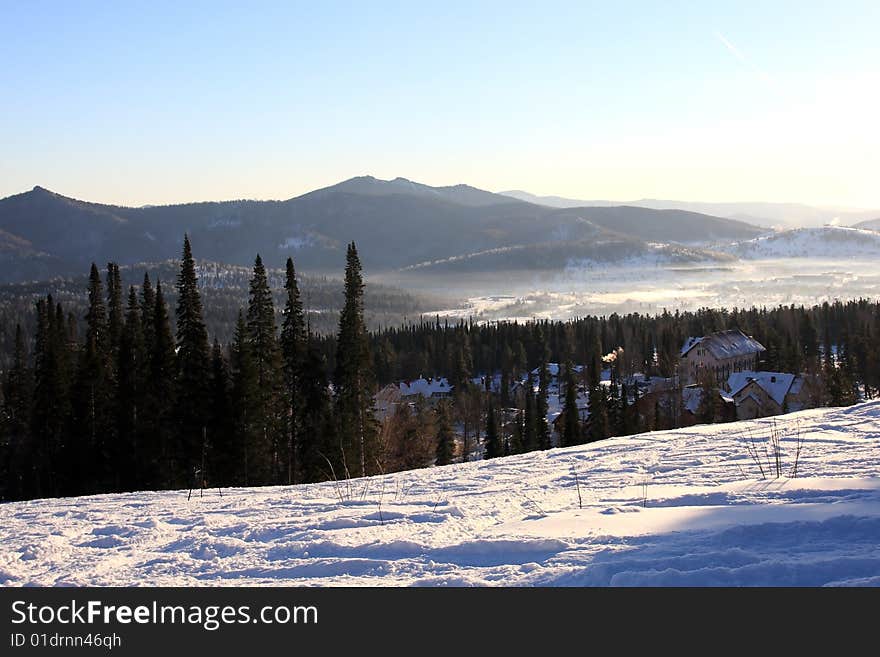 Mountain-skier Resort.