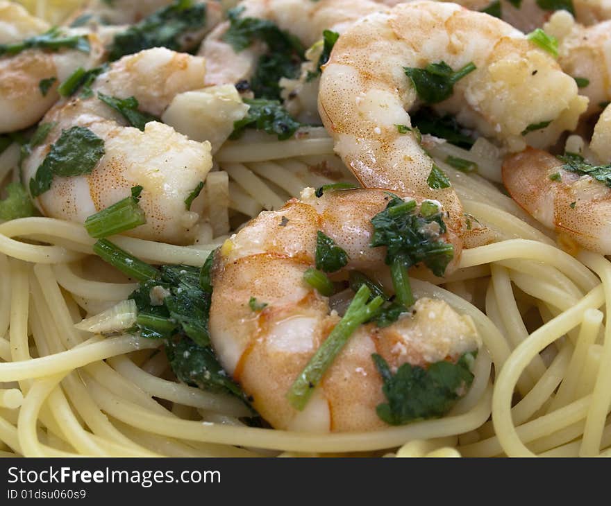 Spaghetti with shrimps