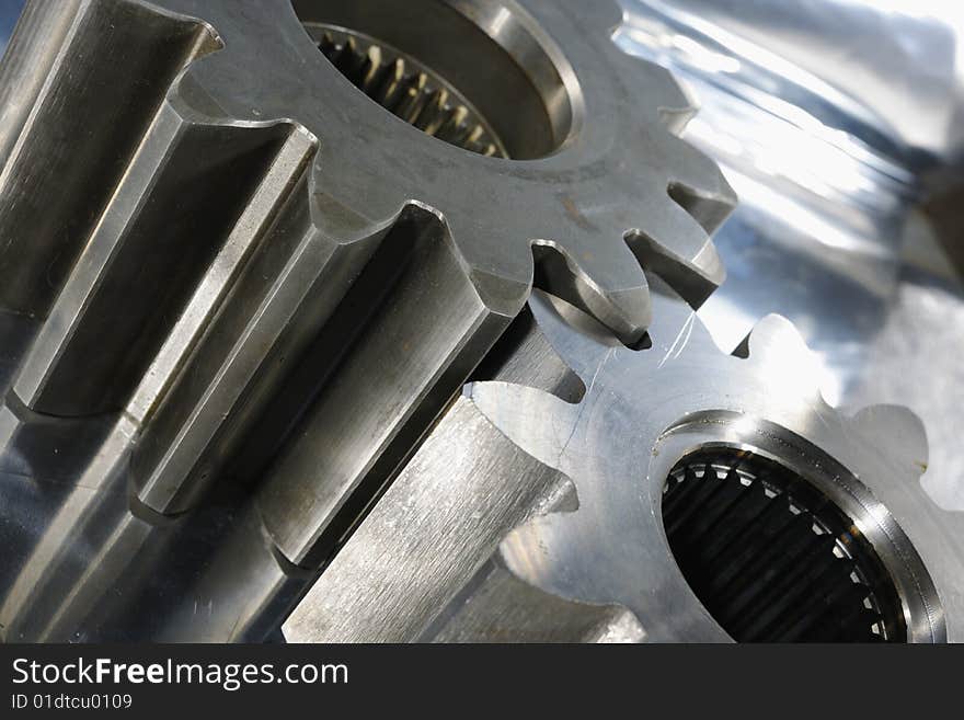 Gear machinery and steel