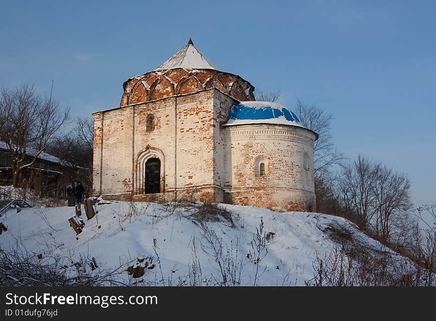 Church Kos'my and Domiana in winter at Murom. Russia