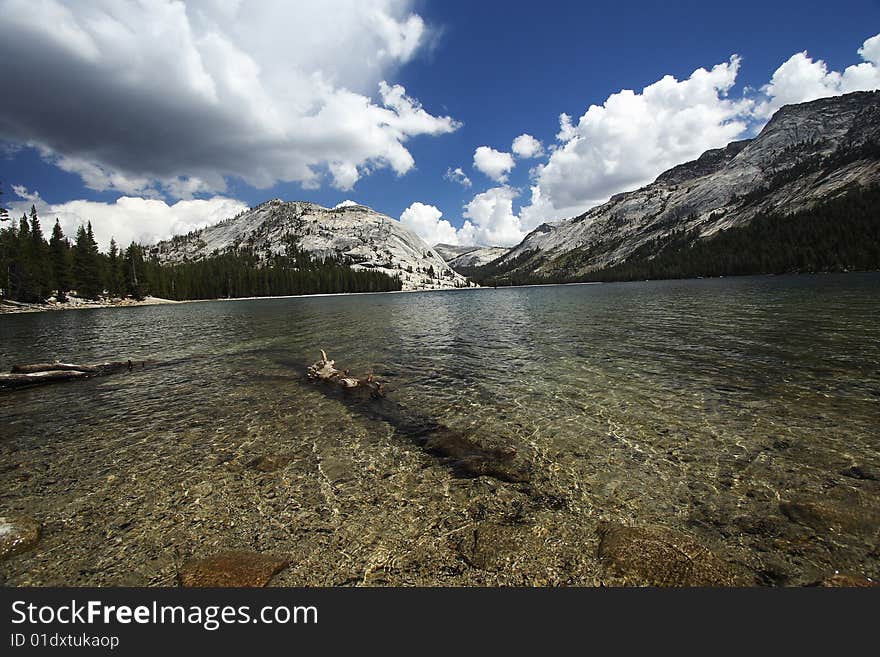 Yosemite Lake