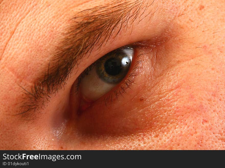 Left eye of an adult male person