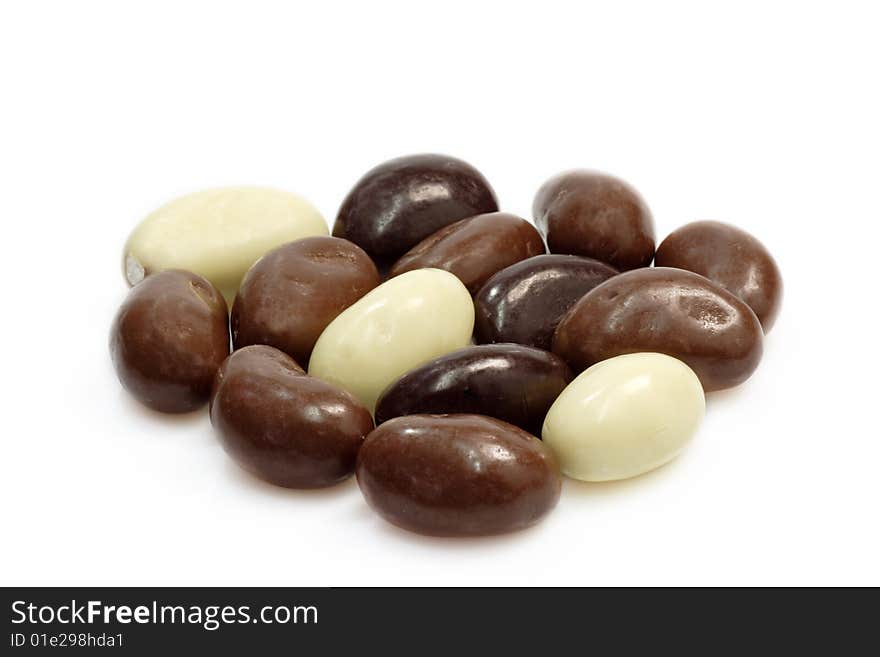 Chocolate almonds