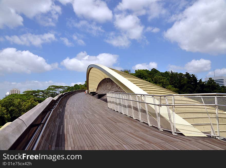 Pedestrian bridge