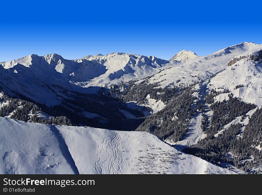 A large mountain in Bayern. A large mountain in Bayern