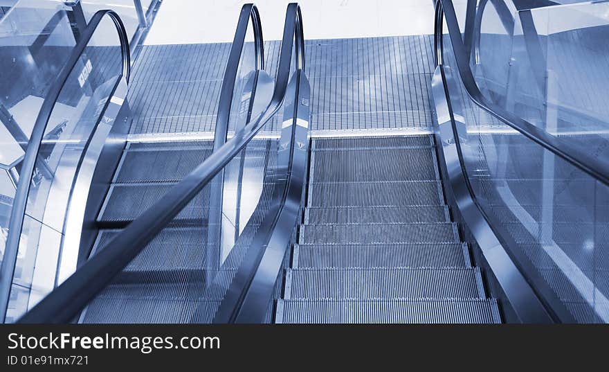 The escalator of a subway station.