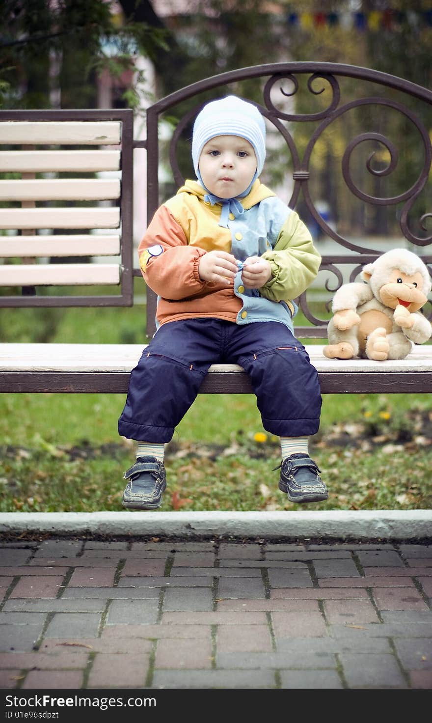 Baby on the bench