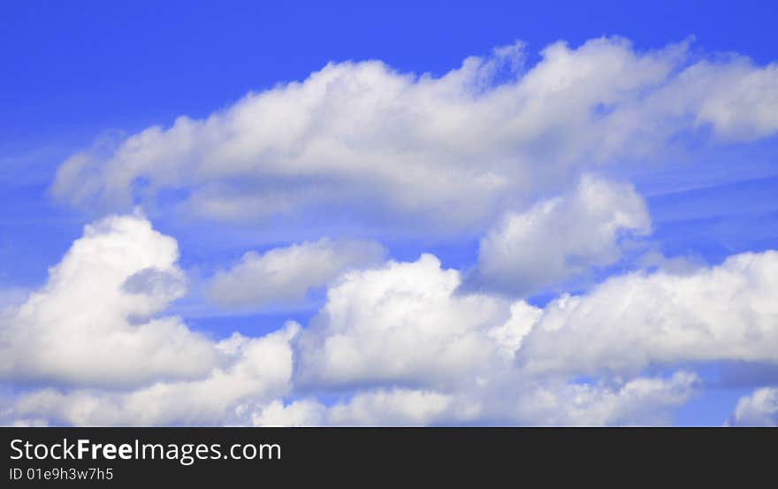 Image of clouds in the blue sky