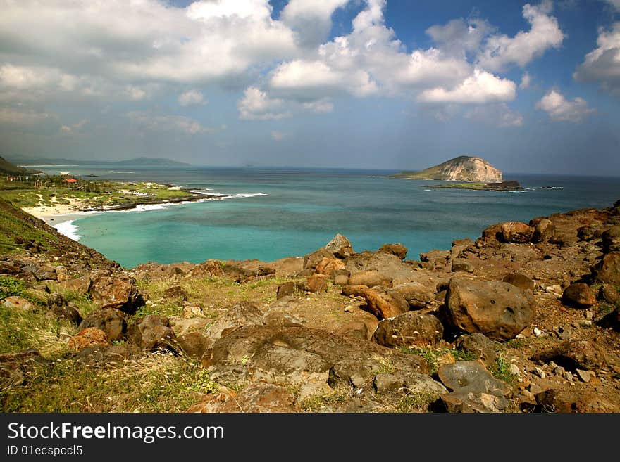 O'ahu is the third largest island in the Hawaiian chain. O'ahu is the third largest island in the Hawaiian chain