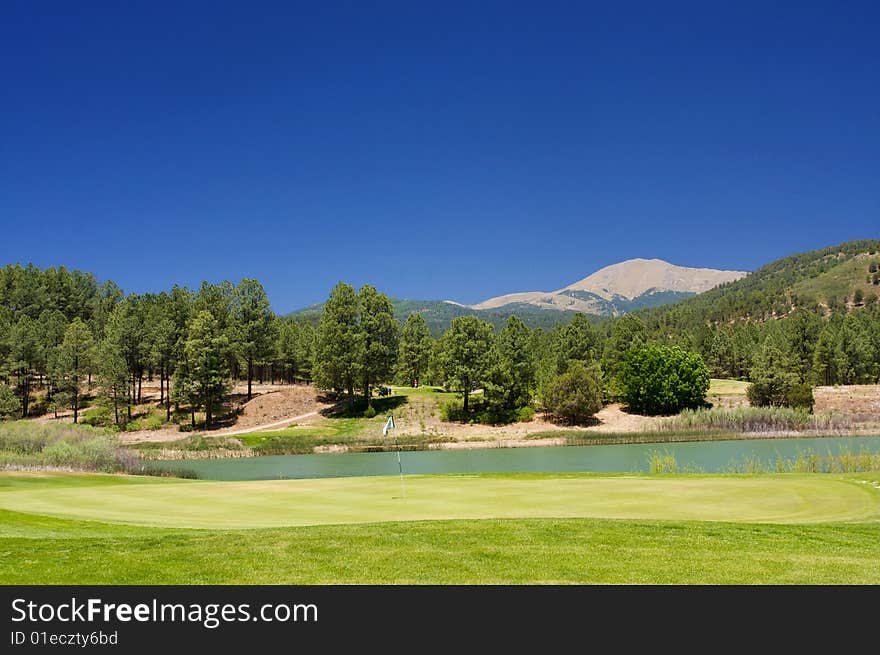 An image of a gorgeous view from an Arizona golf course