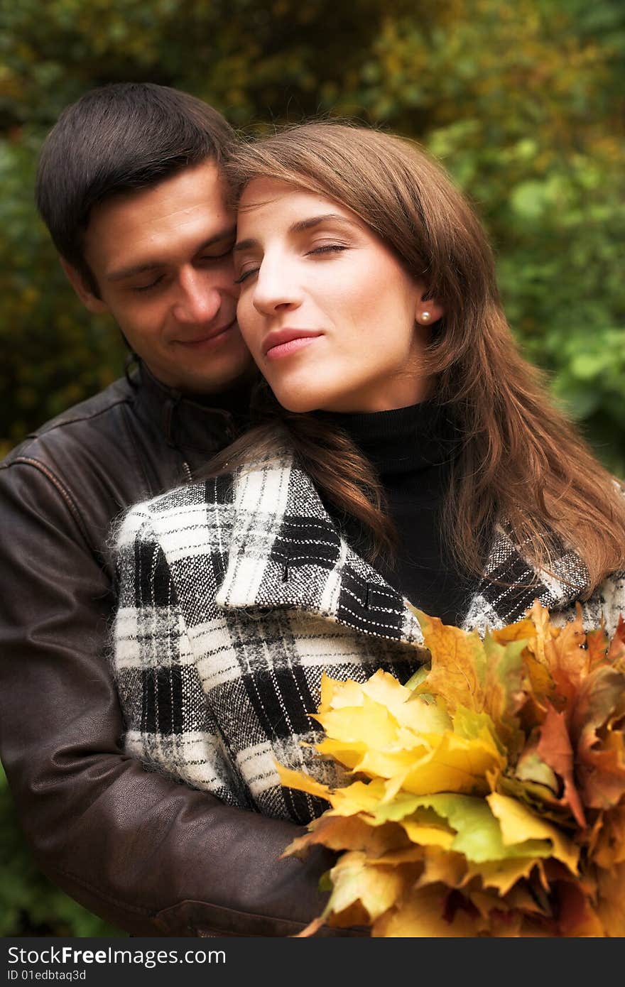 Loving couple in an autumnal park