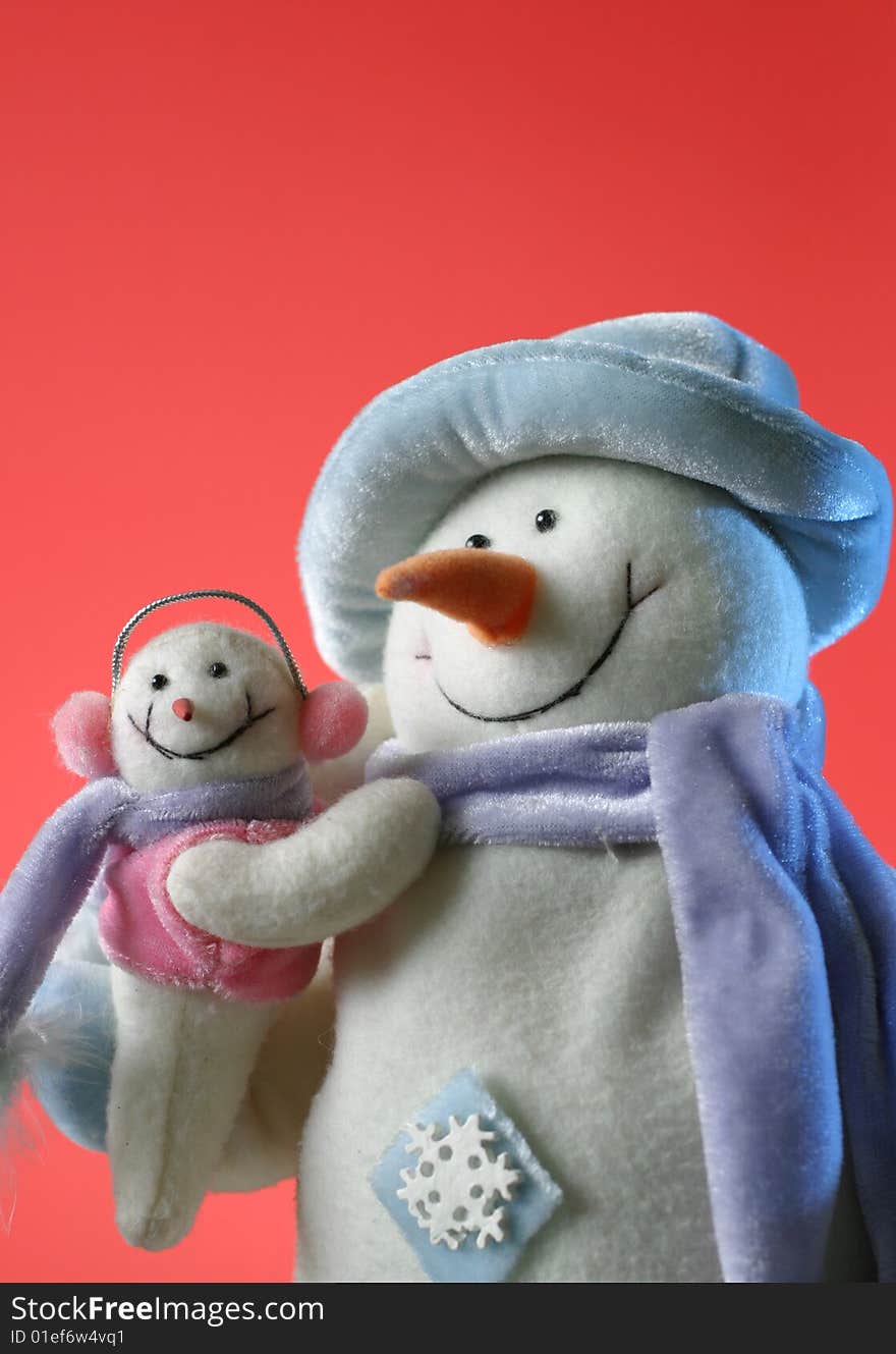 Snowmen with his baby