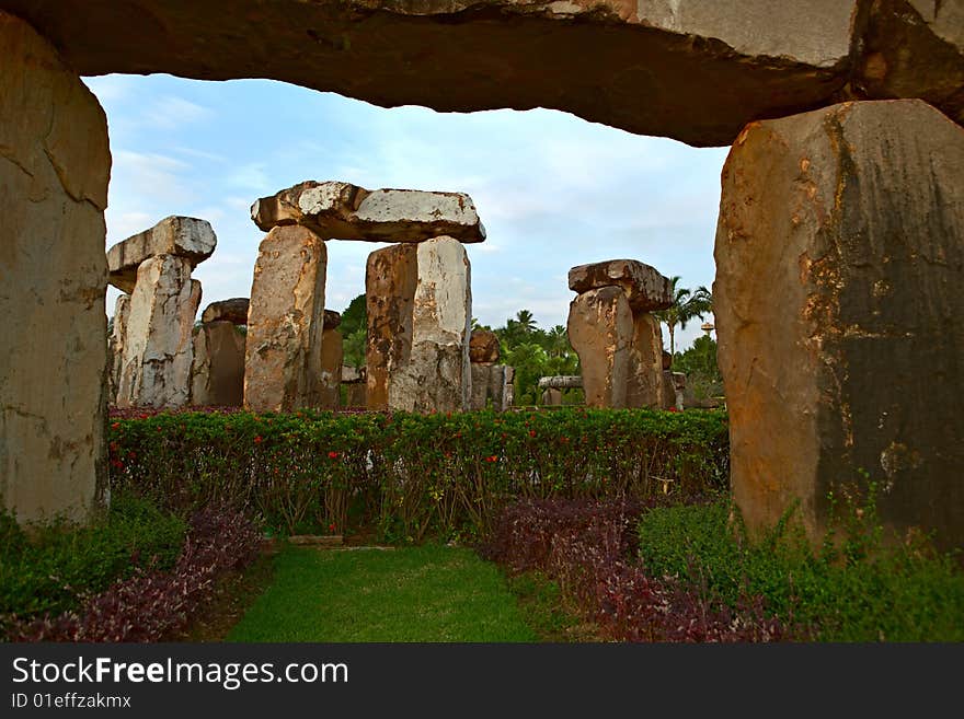 Little Stonehenge