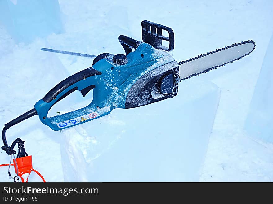 The tool which helps to make the ice sculptures. The tool which helps to make the ice sculptures