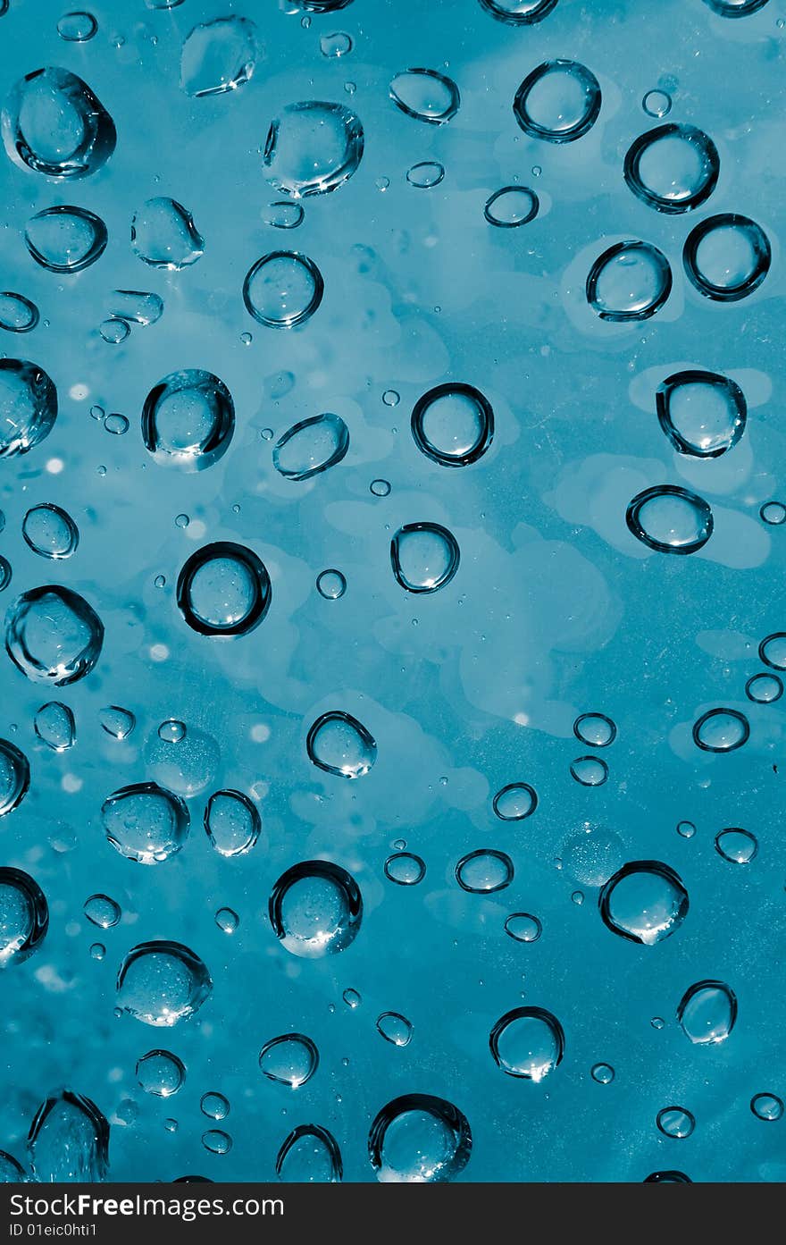 Blue water background with bubbles