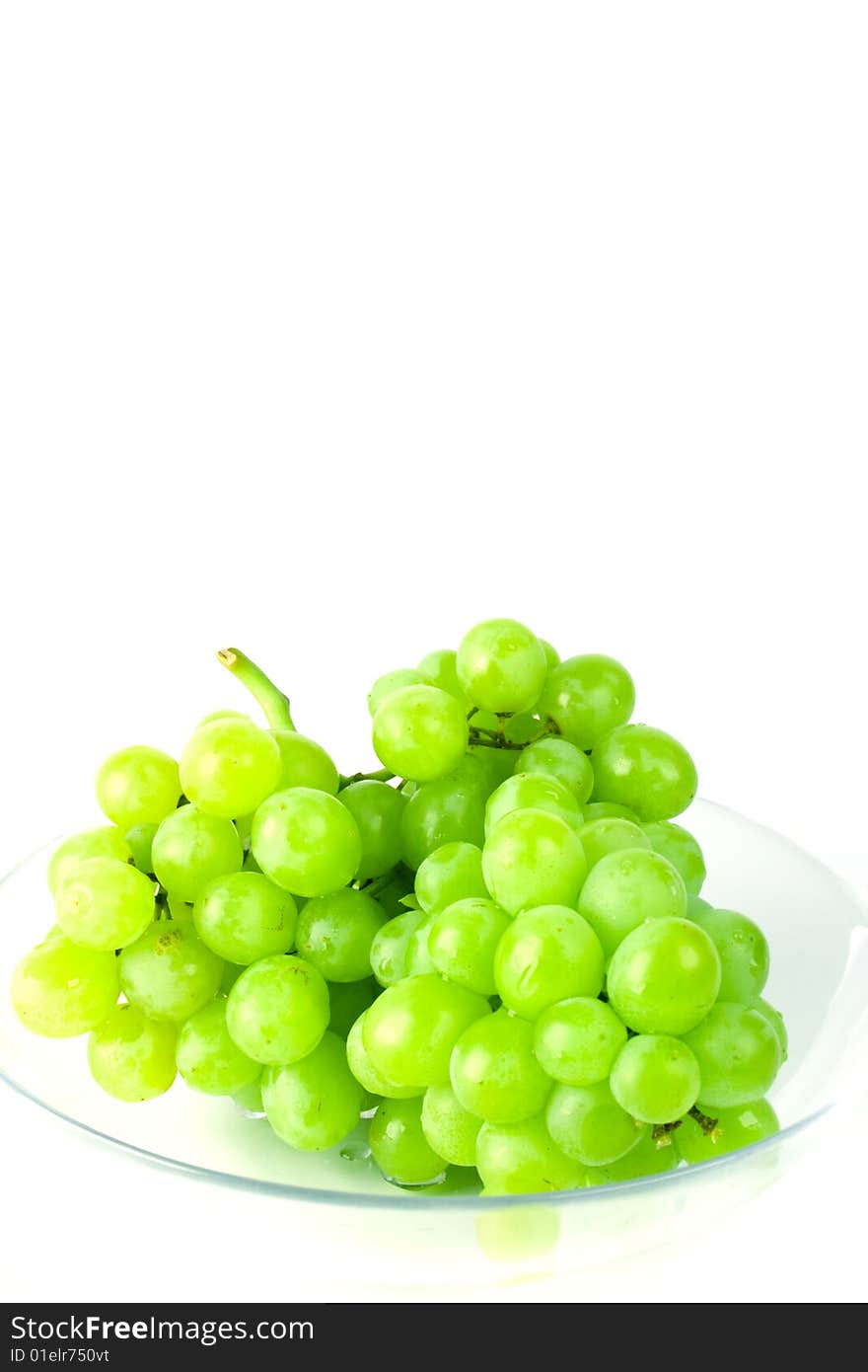 Green grapes in bowl