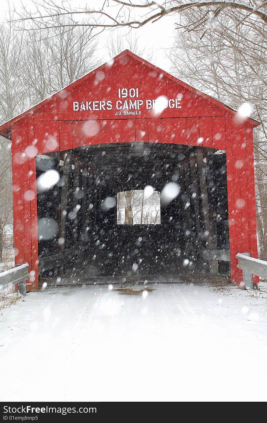 1901 covered bridge in winter