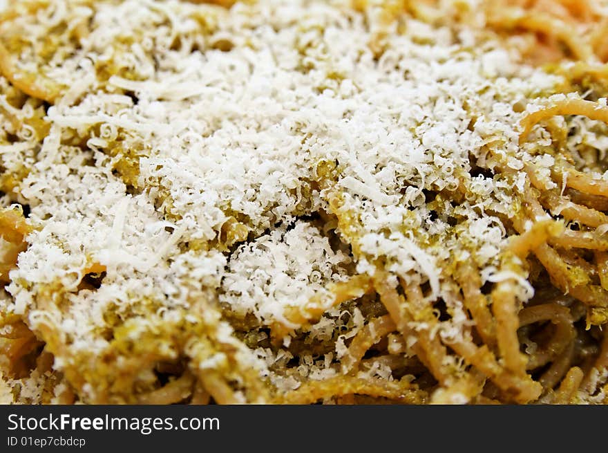 Pesto Spaghetti with Parmesan