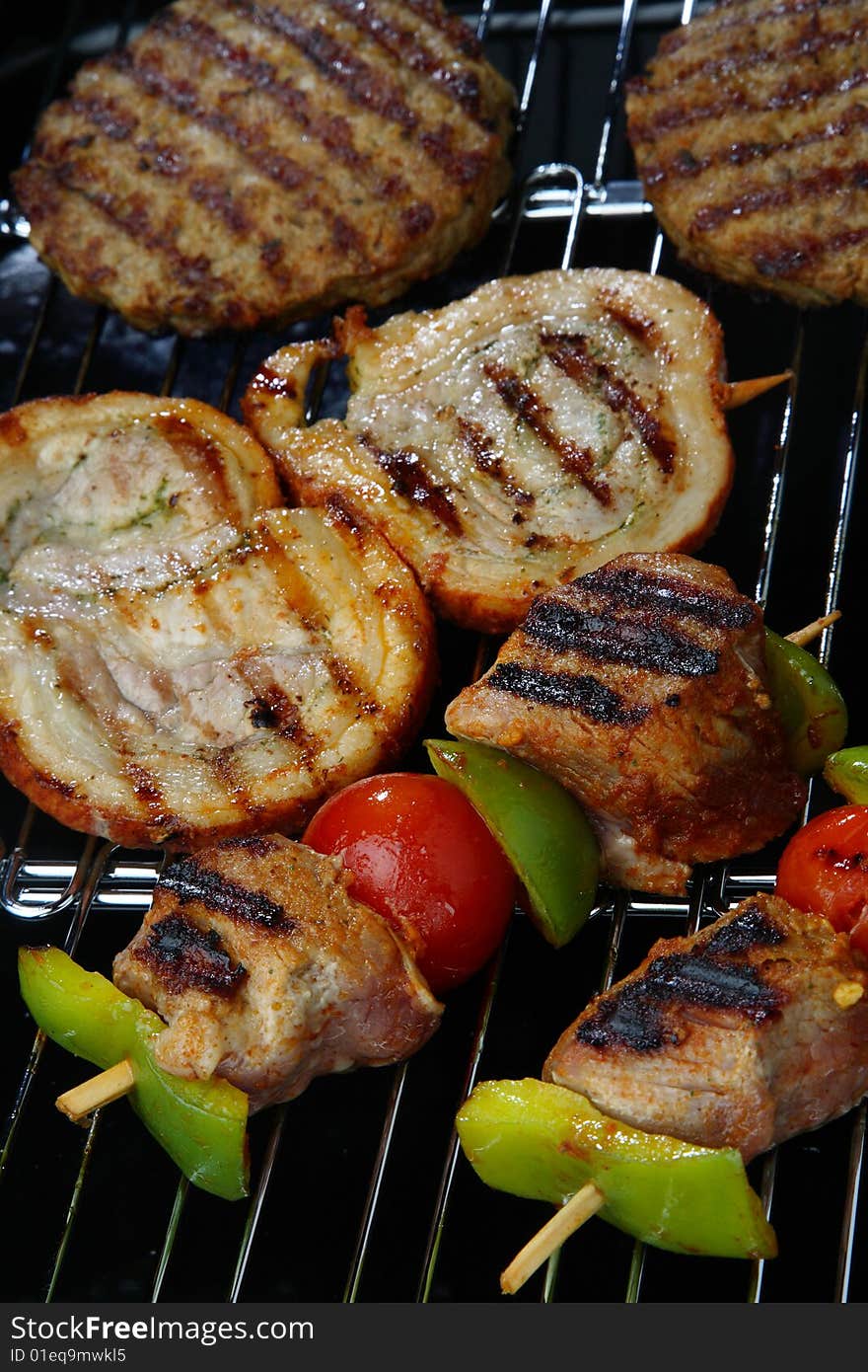 Grilled cuttlefish with vegetables mix