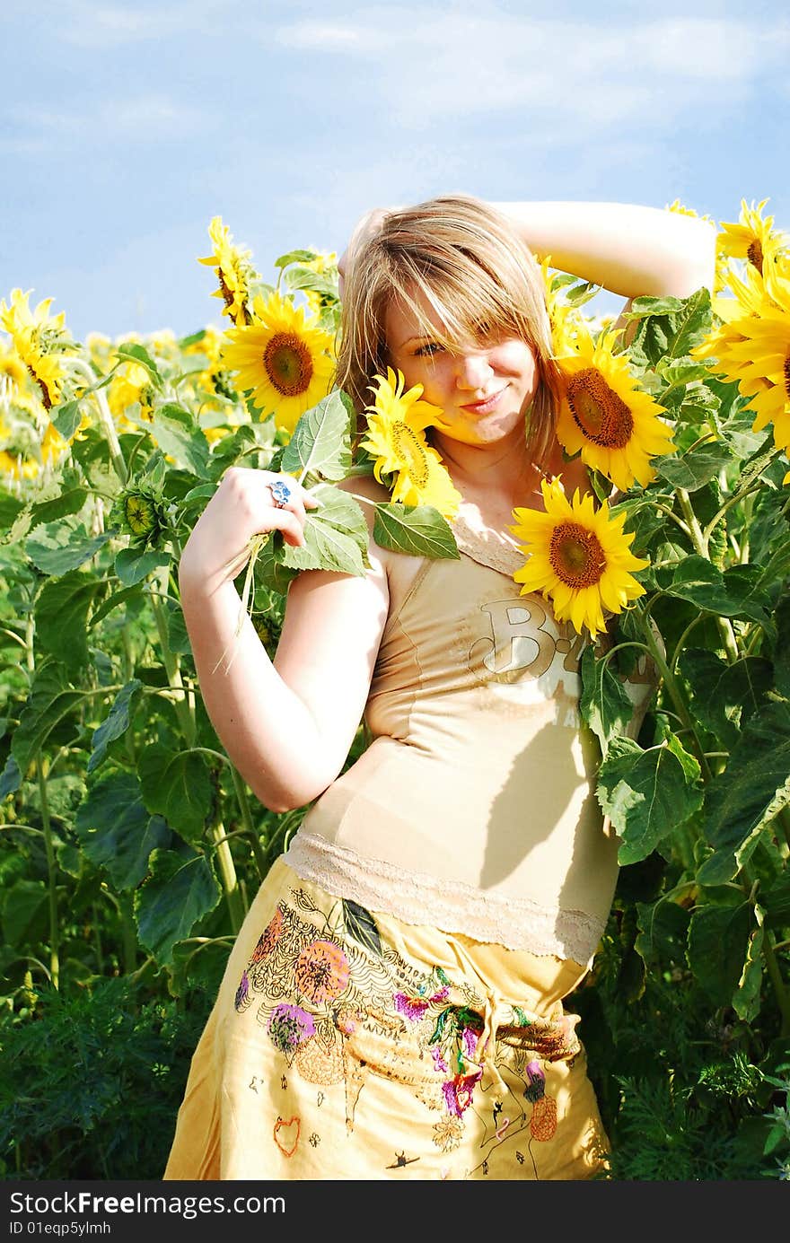 The girl with sunflowers