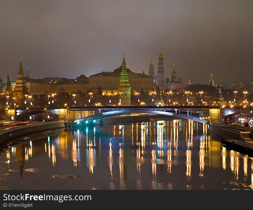 Kremlin view from the river at night.