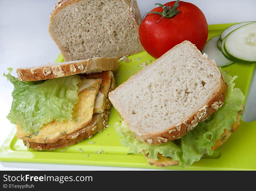 Sandwich with meat and vegetable