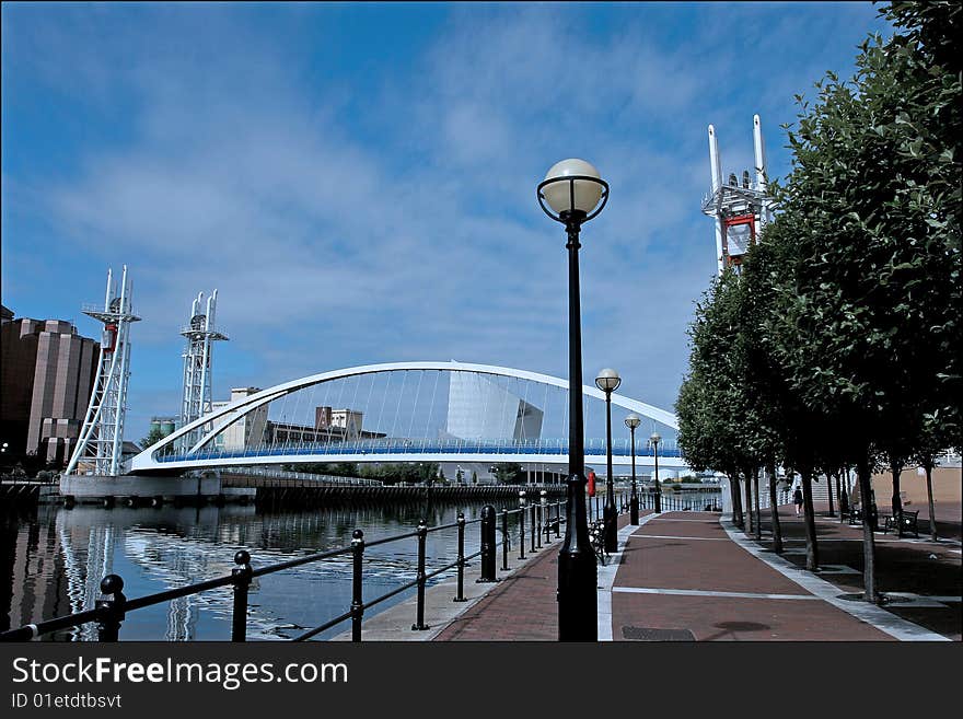 Lifting bridge over a river