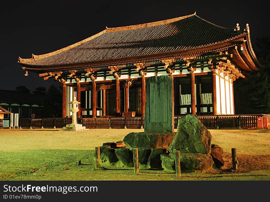 Night view of temple