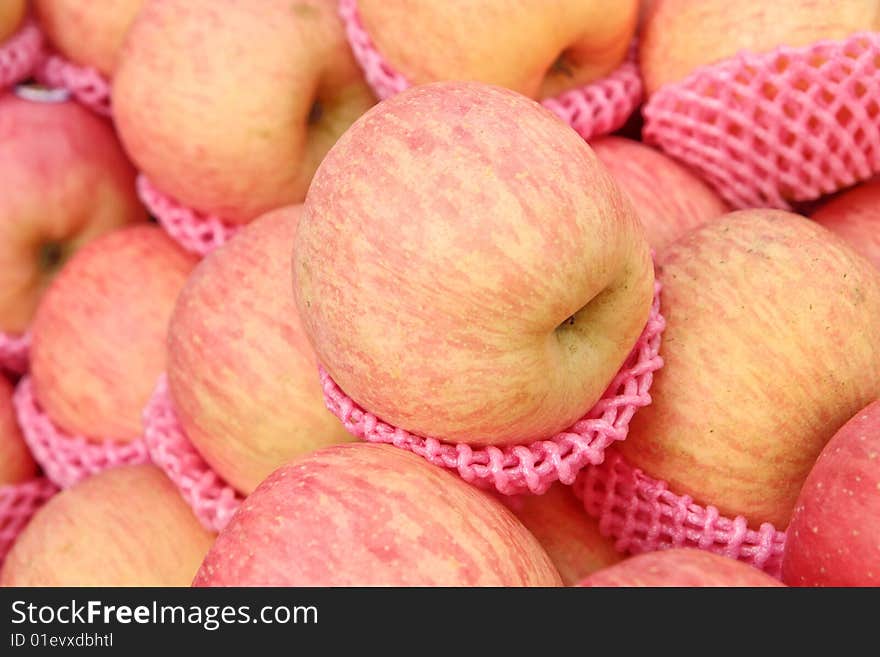 Fresh apple with bright peel, sell on footpath in Yaowaraj road (Road of Gold), Bangkok, Thailand.