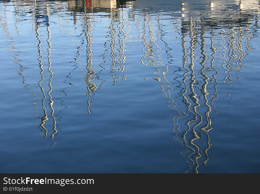 Velas reflejadas en el mar/Sails and sea