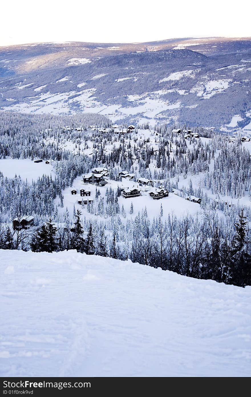 Cabin-crazy in snowy Norway