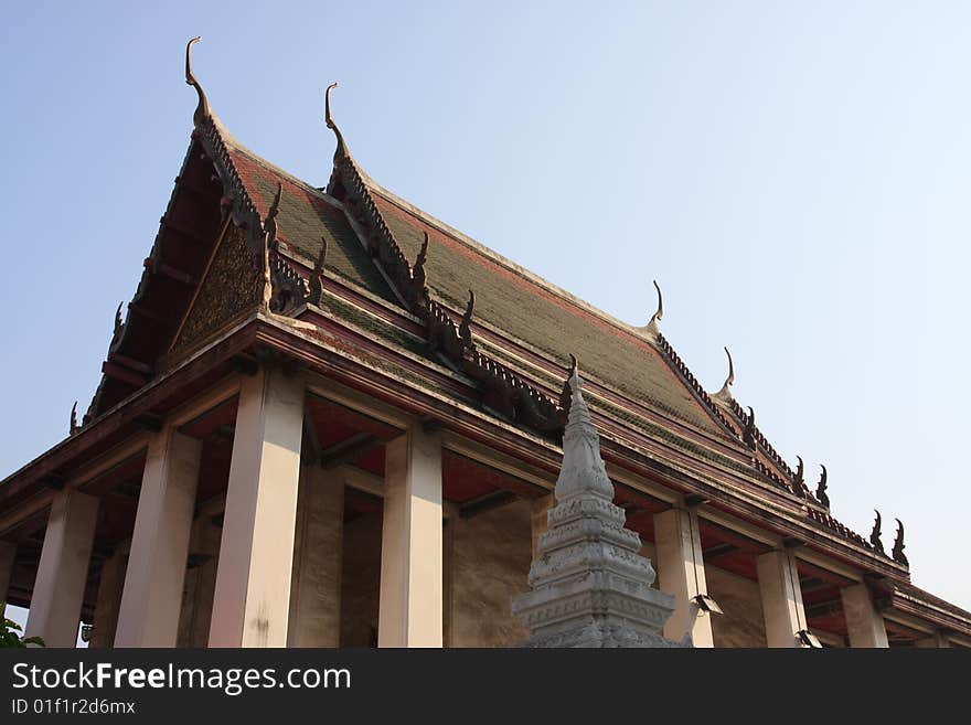 Thai Temple or Wat, is the place that combines Thai Arts and ancient artitectures inside.

Also, Thai temple is an attractive place for tourists to visit.

I took this picture in Rattanakosin island, Bangkok, Thailand. Thai Temple or Wat, is the place that combines Thai Arts and ancient artitectures inside.

Also, Thai temple is an attractive place for tourists to visit.

I took this picture in Rattanakosin island, Bangkok, Thailand.