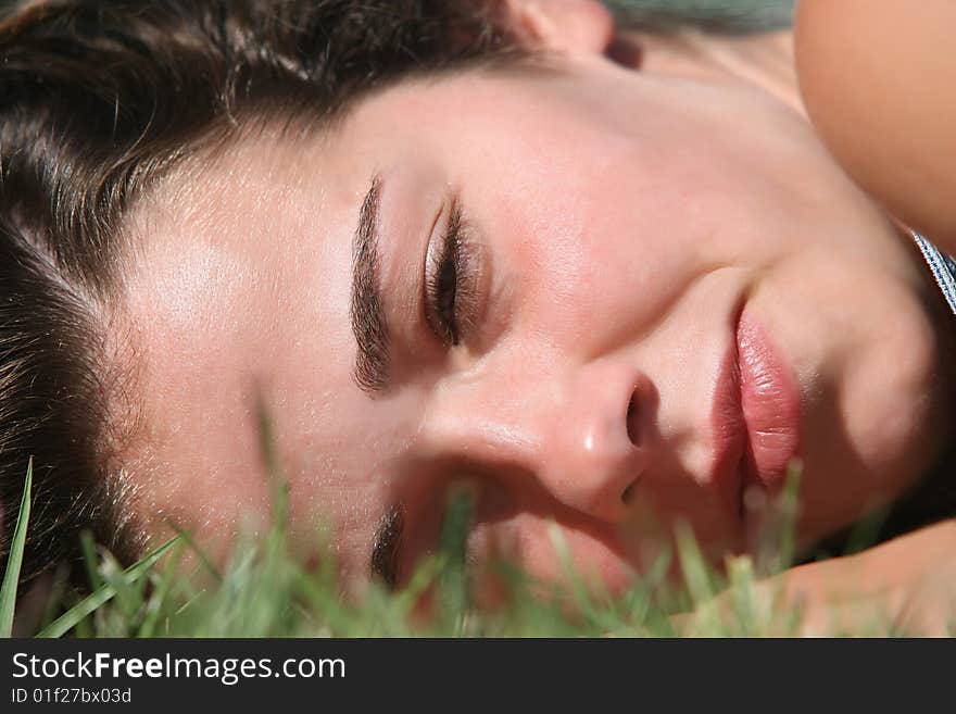 Sweet woman rest on the grass. Sweet woman rest on the grass