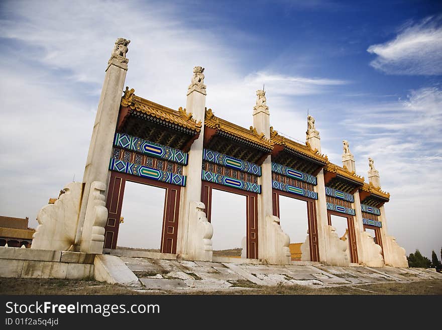 Stone memorial archway, the qing east tombs。