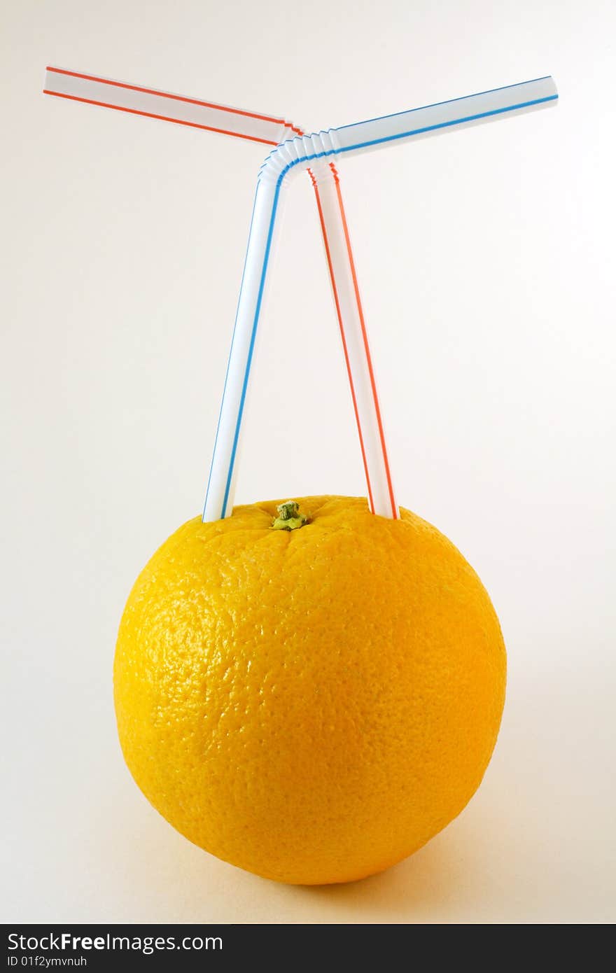 Orange With 2 Straws