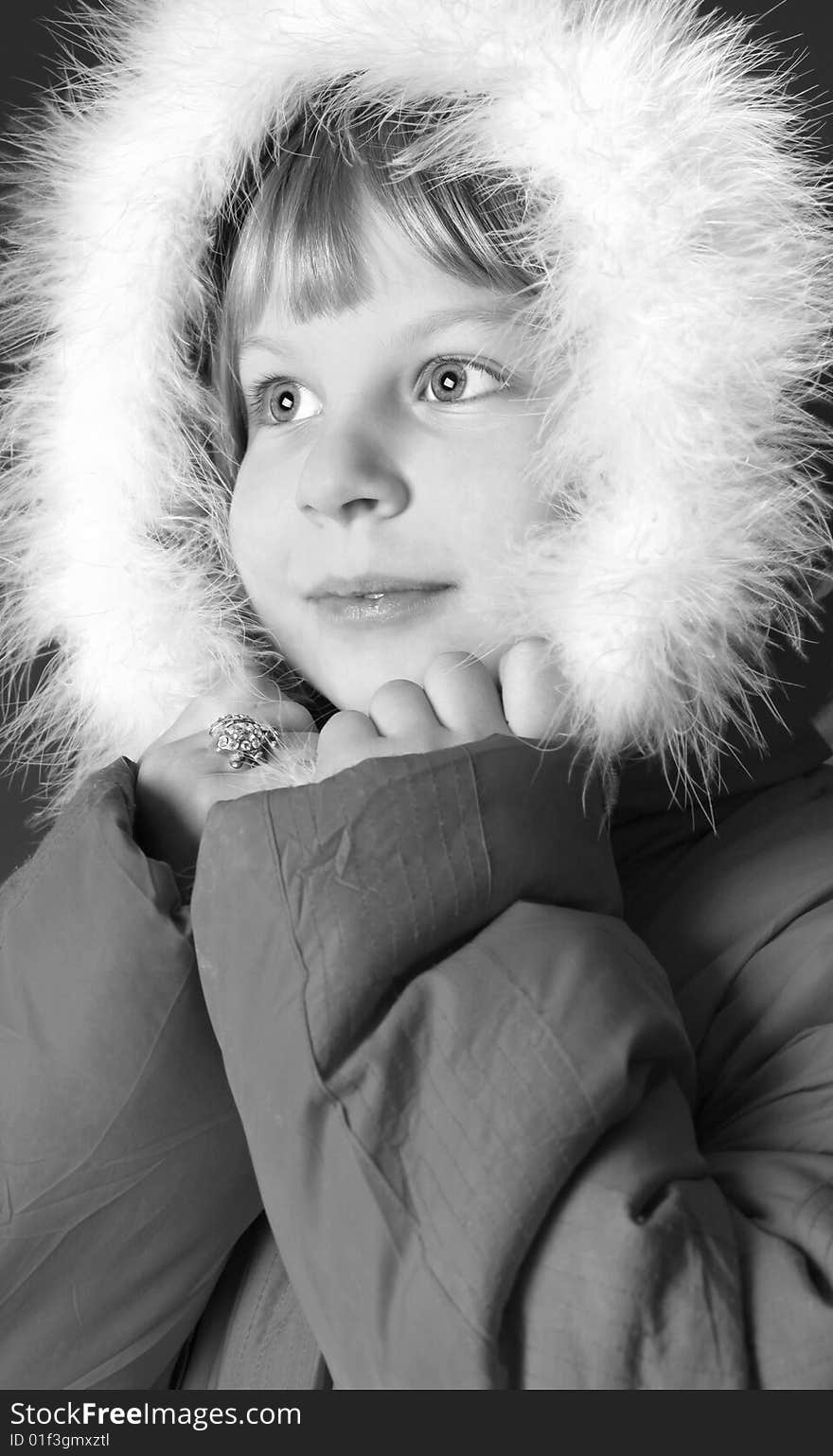 Girl portrait  on  winter   vacation. Girl portrait  on  winter   vacation