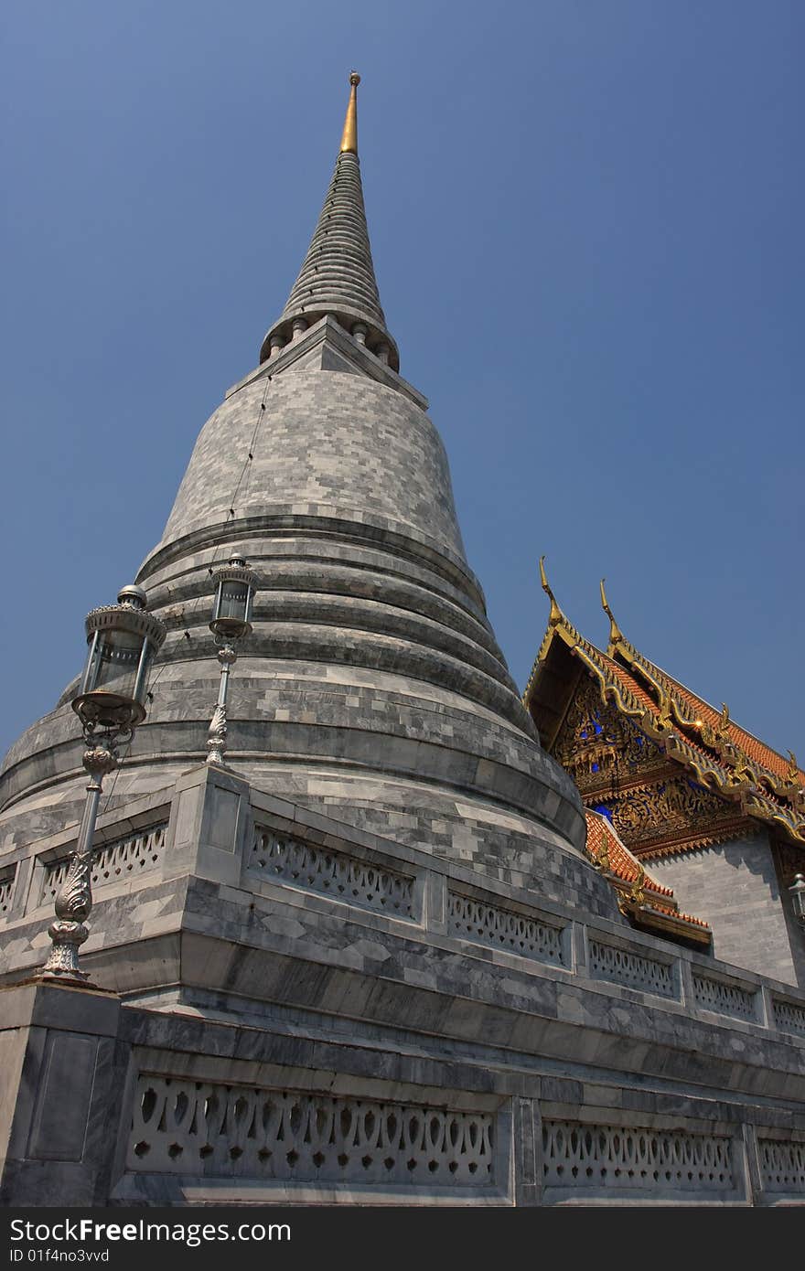 Thai Temple or Wat, is the place that combines Thai Arts and ancient artitectures inside.

Also, Thai temple is an attractive place for tourists to visit.

I took this picture in Rattanakosin island, Bangkok, Thailand. Thai Temple or Wat, is the place that combines Thai Arts and ancient artitectures inside.

Also, Thai temple is an attractive place for tourists to visit.

I took this picture in Rattanakosin island, Bangkok, Thailand.