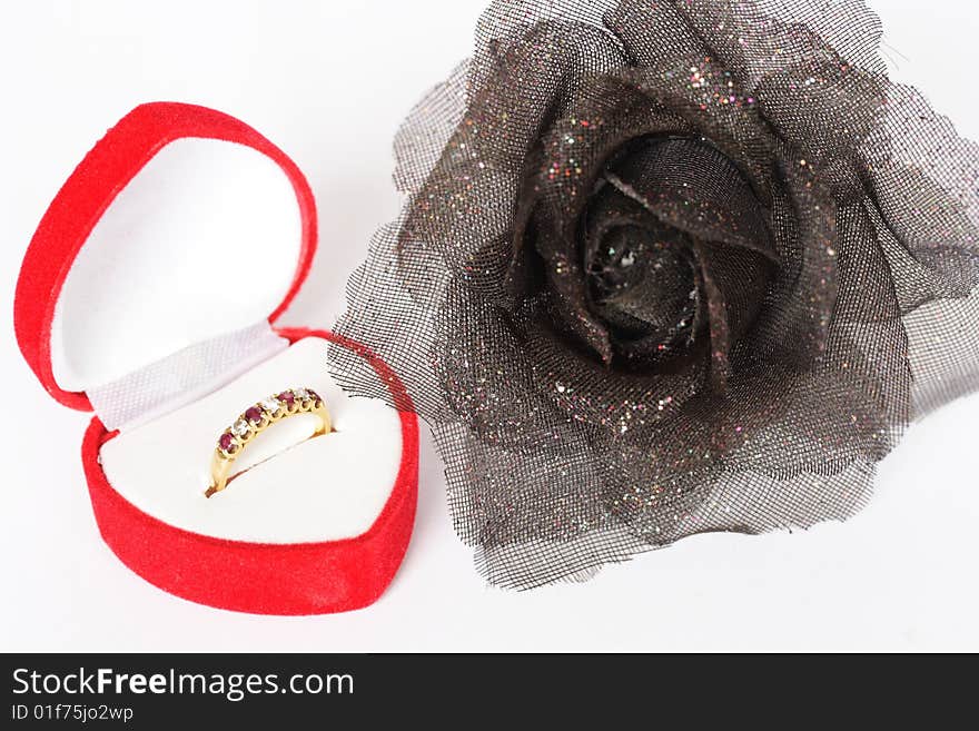 Present in Saint Valentine and delicate black rose. Present in Saint Valentine and delicate black rose