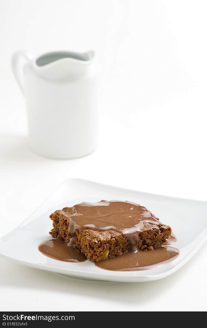 Hot chocolate brownie with walnuts and vanilla