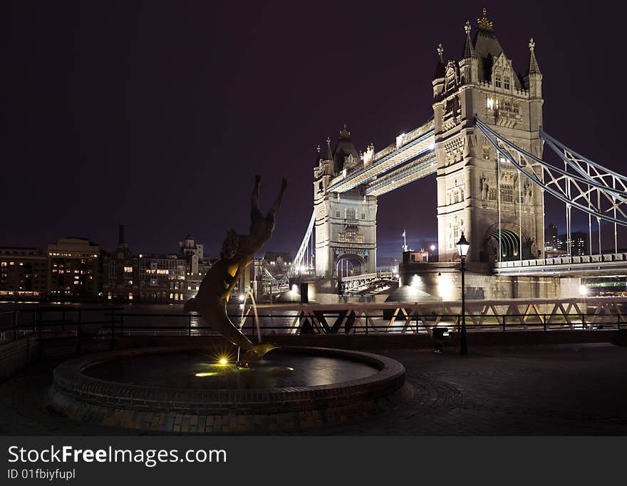 Tower Bridge and Fountain