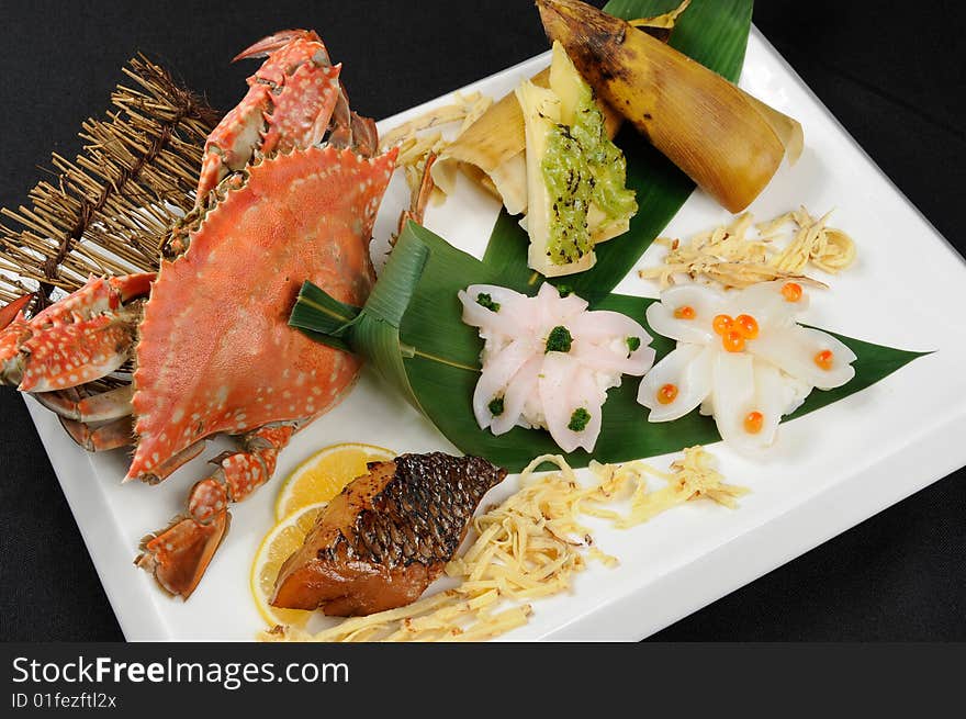 Rich in fresh Japanese cuisine. Rich in fresh Japanese cuisine