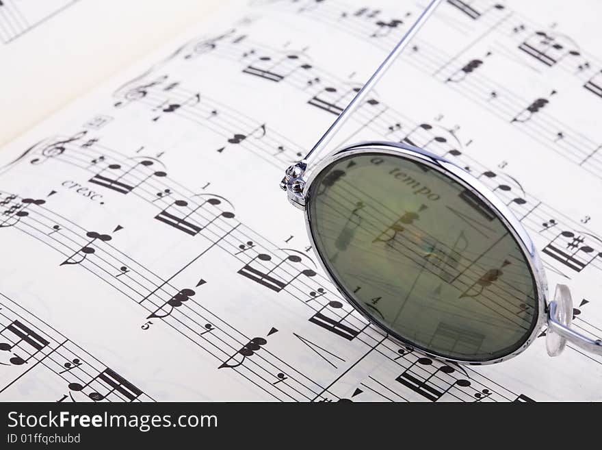 Eyeglasses with music notes