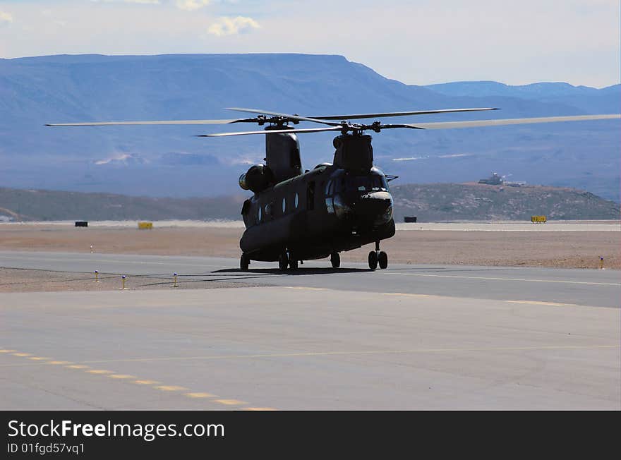 CH-47 taxiing