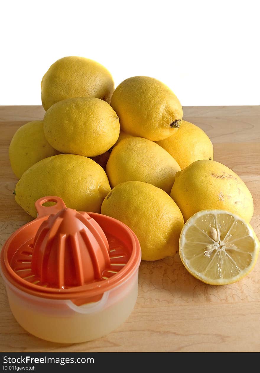 Organic Lemons and Juicer