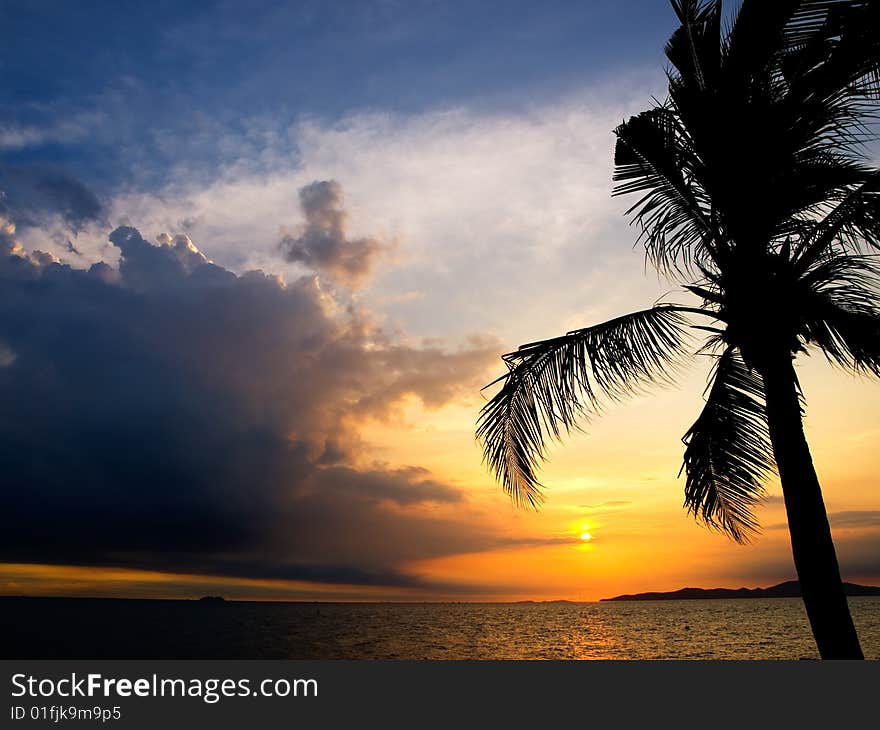 Evening sky on Pataya beach