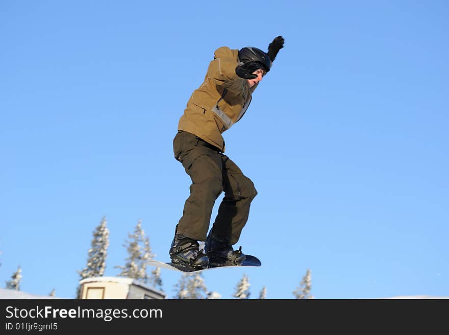 Snowboarder