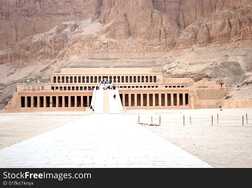 Al-Deir Al-Bahari temple