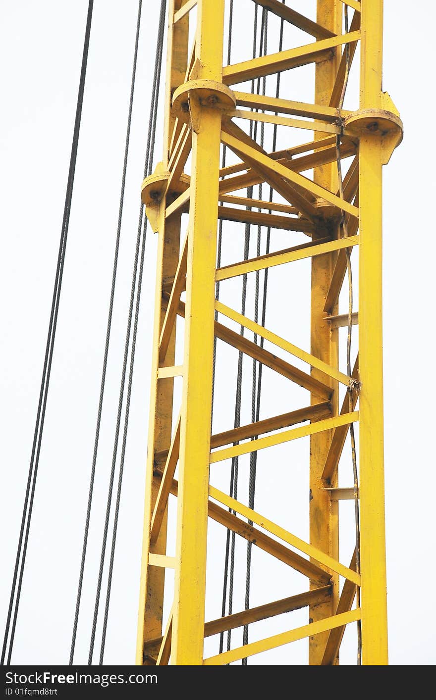 Steel supporting column