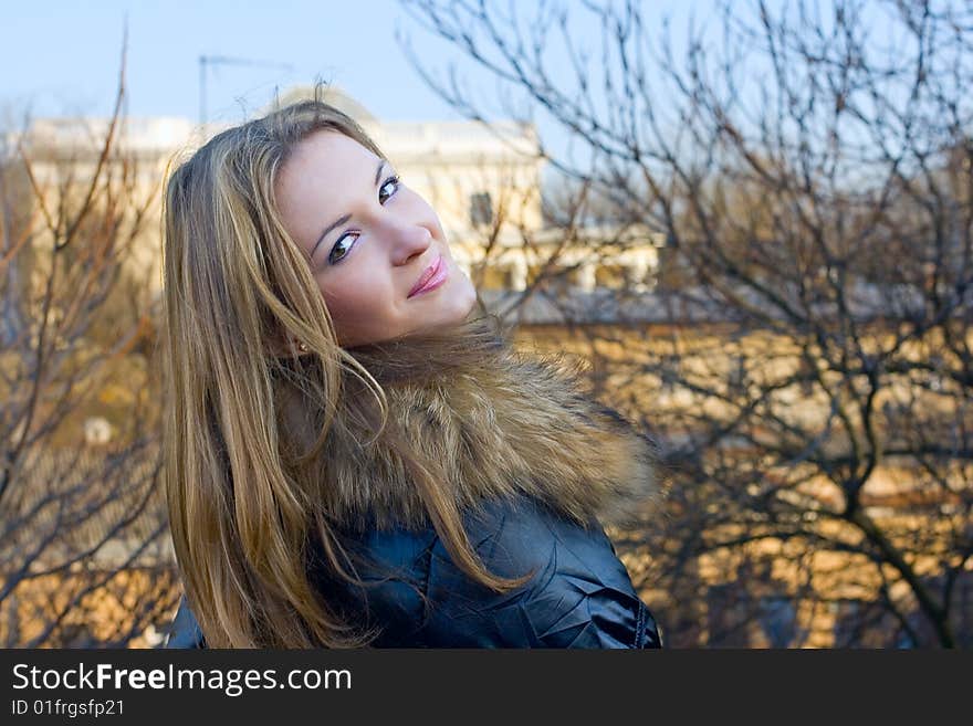 Portrait of cute young girl outdoor