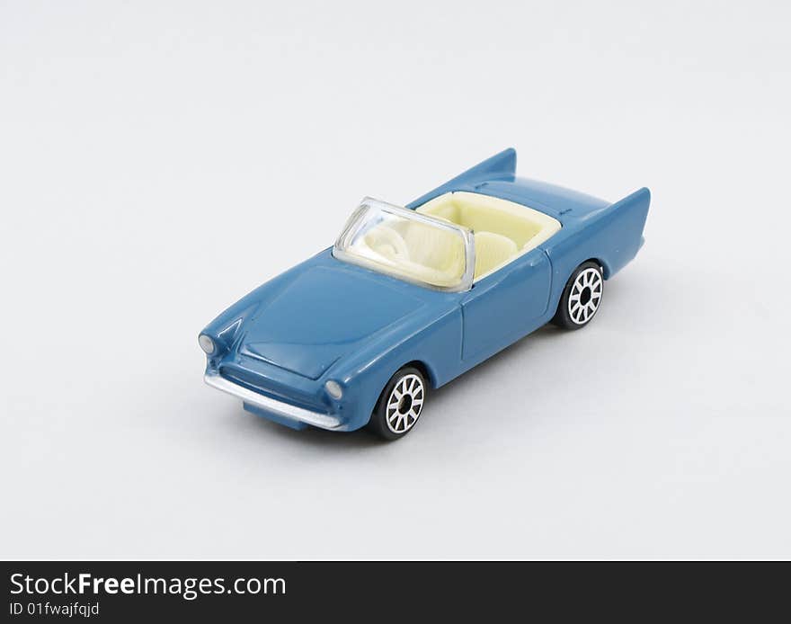 Car scale toy model of Sunbeam Alpine 5 in blue color, James Bond 007 car (Shell collection). Car scale toy model of Sunbeam Alpine 5 in blue color, James Bond 007 car (Shell collection)